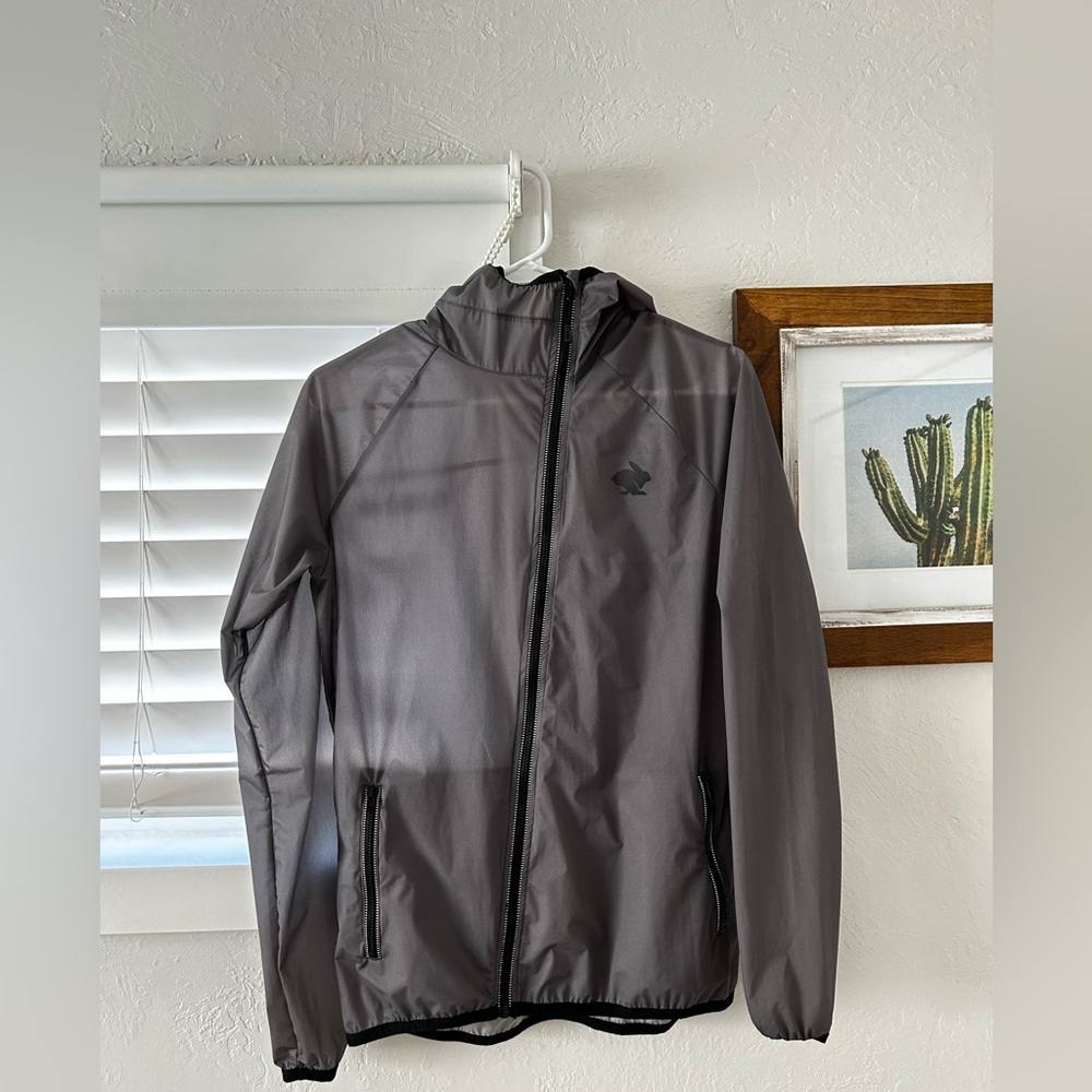 Run rabbit windbreaker